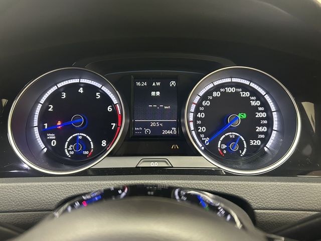 VOLKSWAGEN GOLF R 2015 Image 31