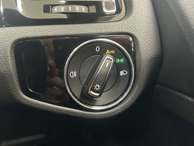 VOLKSWAGEN GOLF R 2015 Image 31