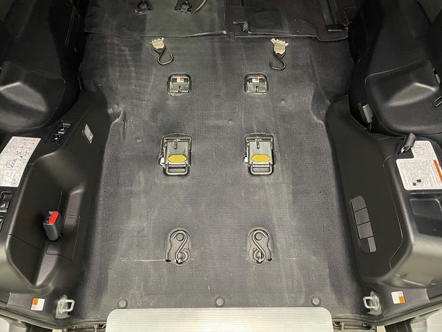 TOYOTA VOXY 2015 Image 31