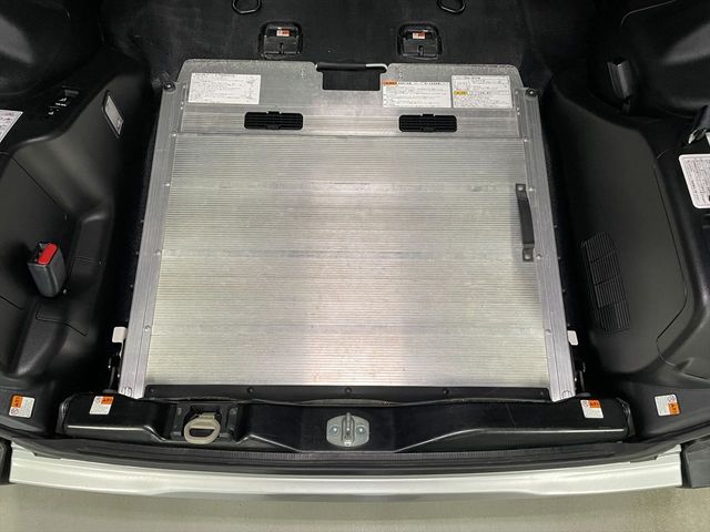 TOYOTA VOXY 2015 Image 31