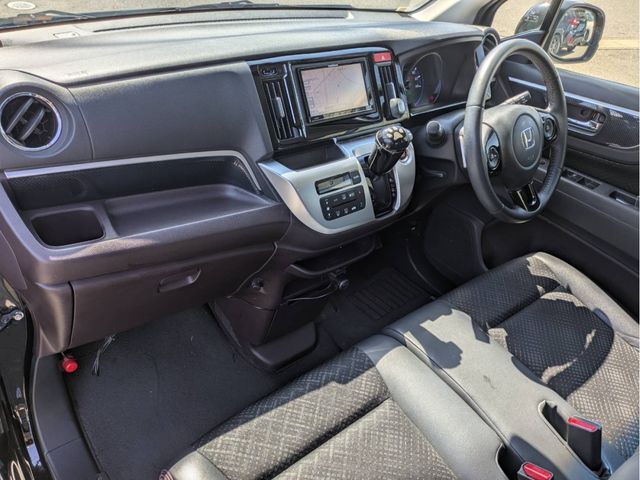 HONDA N-WGN CUSTOM 2015 Image 31