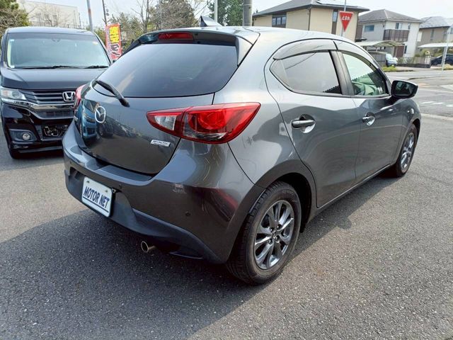 MAZDA DEMIO 2018 Image 31