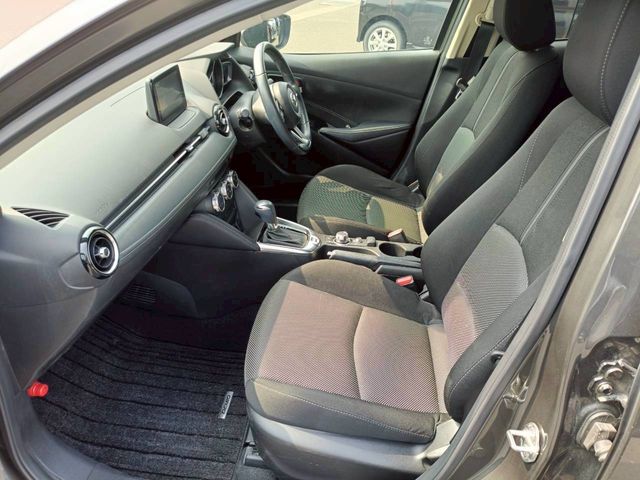 MAZDA DEMIO 2018 Image 31