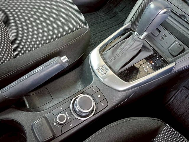 MAZDA DEMIO 2018 Image 31