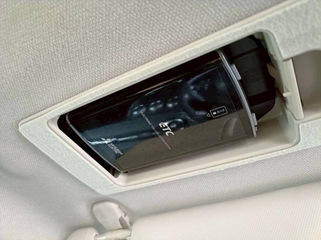 MAZDA DEMIO 2018 Image 31