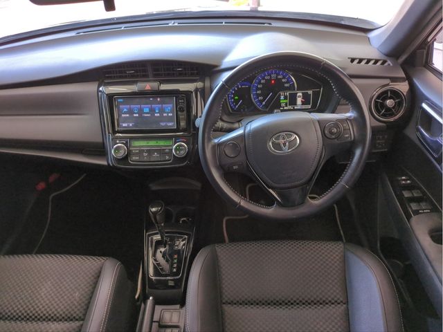 TOYOTA COROLLA FIELDER HYBR 2015 Image 31