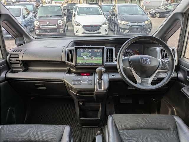 HONDA STEPWAGON SPADA 2013 Image 31