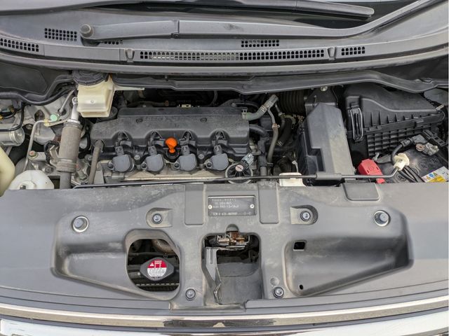 HONDA STEPWAGON SPADA 2013 Image 31