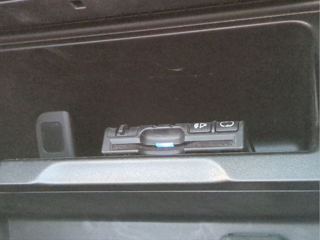 HONDA CR-Z 2012 Image 31