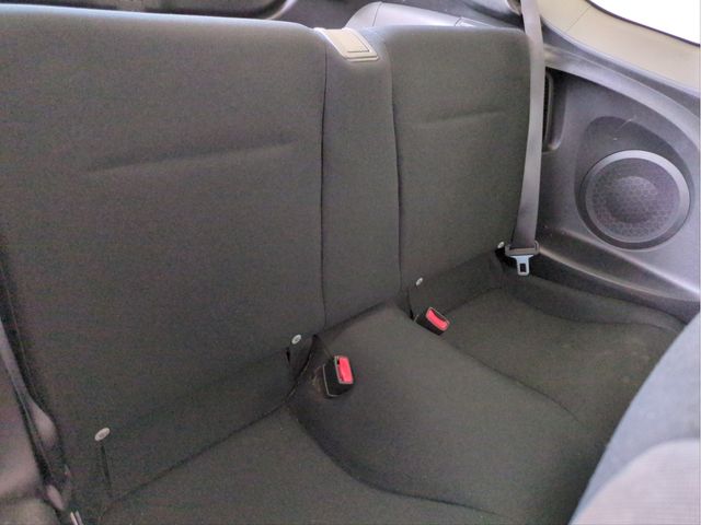 HONDA CR-Z 2012 Image 31