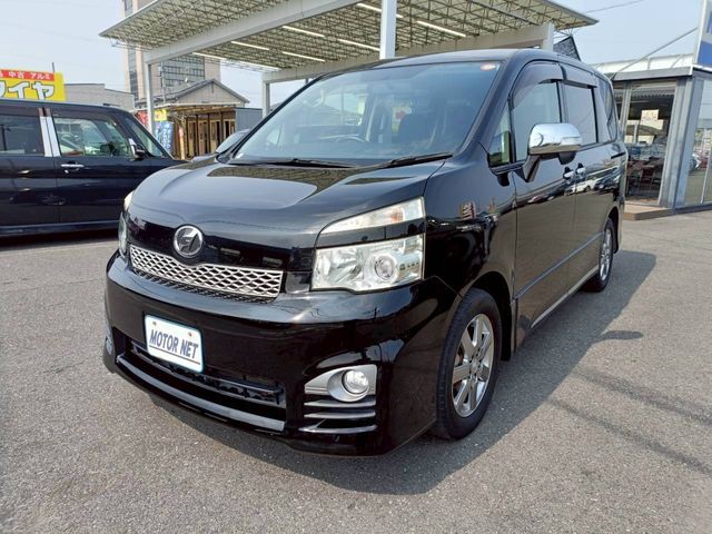 TOYOTA VOXY 2012 Image 31