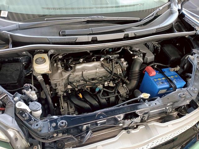 TOYOTA VOXY 2012 Image 31