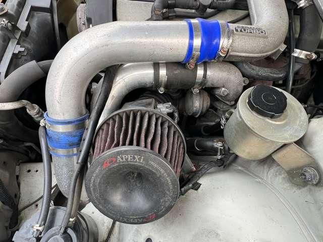 NISSAN LAUREL 1990 Image 31