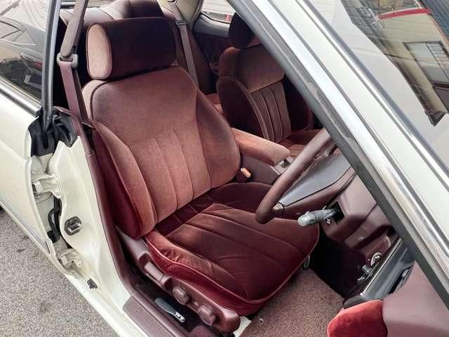 NISSAN LAUREL 1990 Image 31