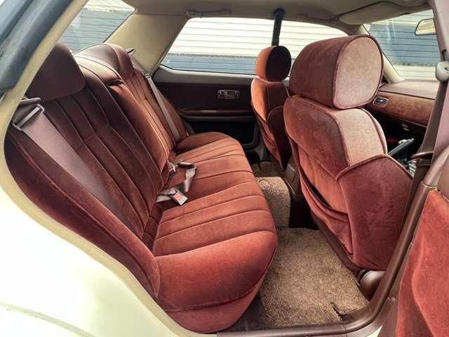 NISSAN LAUREL 1990 Image 31