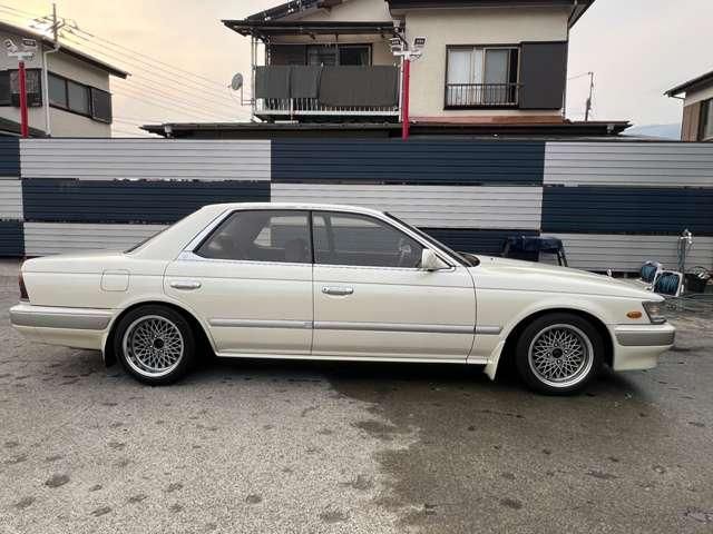 NISSAN LAUREL 1990 Image 31