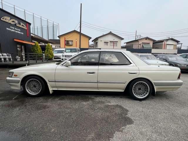 NISSAN LAUREL 1990 Image 31