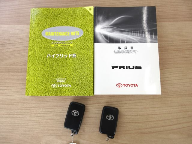 TOYOTA PRIUS 2011 Image 31