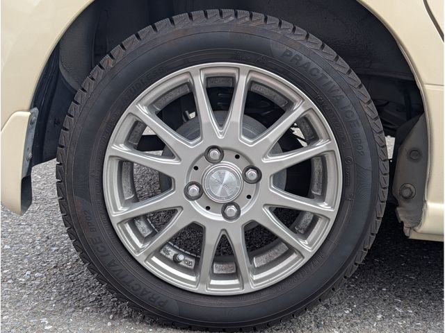 HONDA N BOX 2015 Image 31