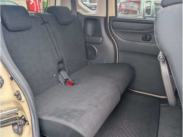 HONDA N BOX 2015 Image 31