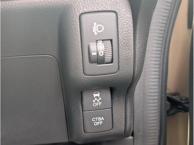 HONDA N BOX 2015 Image 31