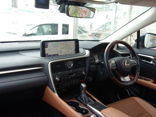 TOYOTA LEXUS RX450H AWD 2021 Image 31