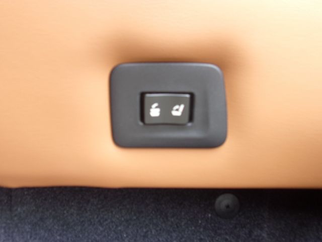 TOYOTA LEXUS RX450H AWD 2021 Image 31