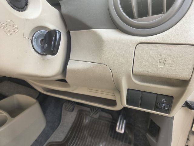 SUZUKI ALTO 2011 Image 31