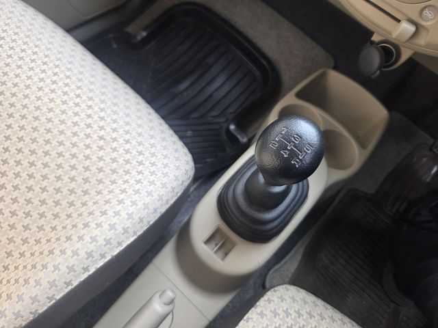 SUZUKI ALTO 2011 Image 31