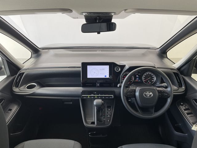 TOYOTA NOAH 2023 Image 31