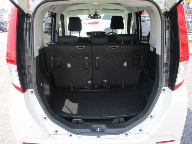 TOYOTA ROOMY 2018 Image 31