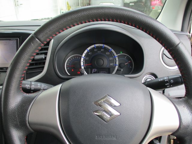 SUZUKI WAGON R 2013 Image 31