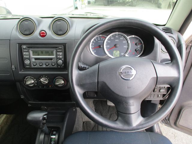 NISSAN KIX 4WD 2009 Image 31