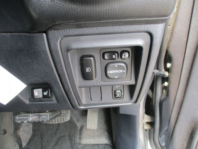 NISSAN KIX 4WD 2009 Image 31