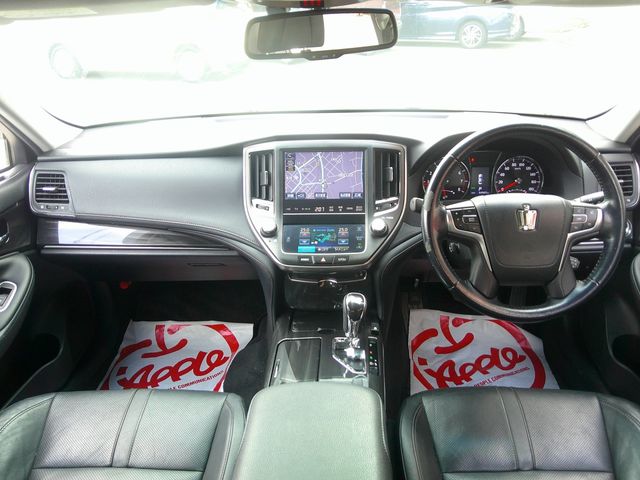 TOYOTA CROWN SEDAN 4WD 2013 Image 31