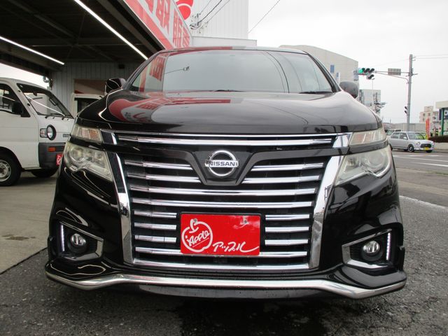 NISSAN ELGRAND 2017 Image 31