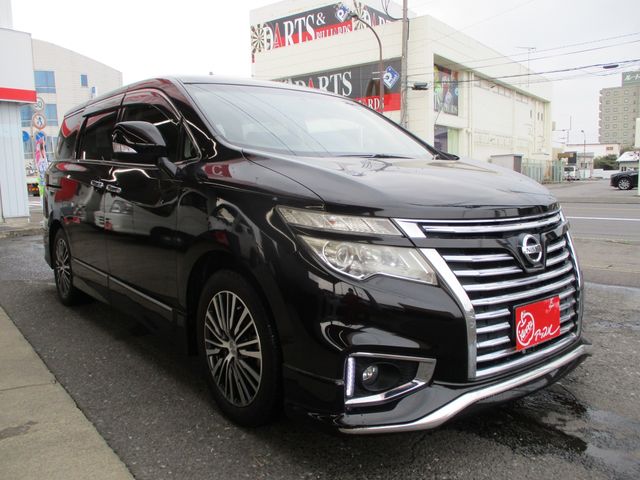 NISSAN ELGRAND 2017 Image 31
