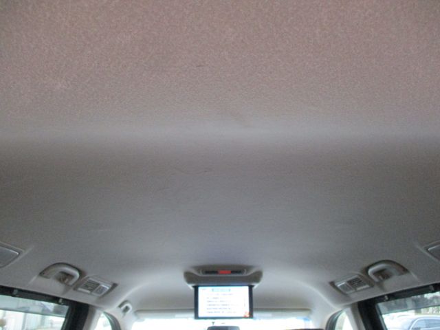 NISSAN ELGRAND 2017 Image 31