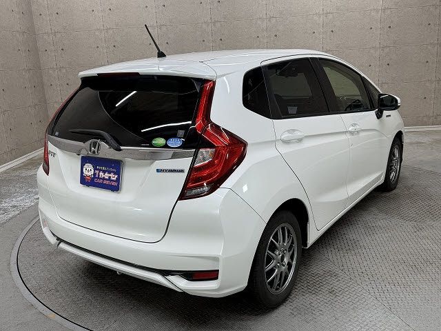 HONDA FIT HYBRID 2018 Image 31