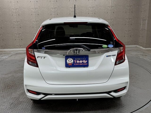 HONDA FIT HYBRID 2018 Image 31
