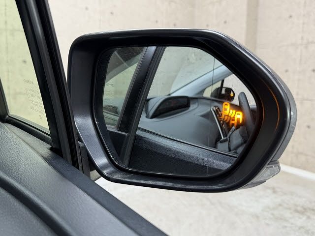 TOYOTA PRIUS 2020 Image 31