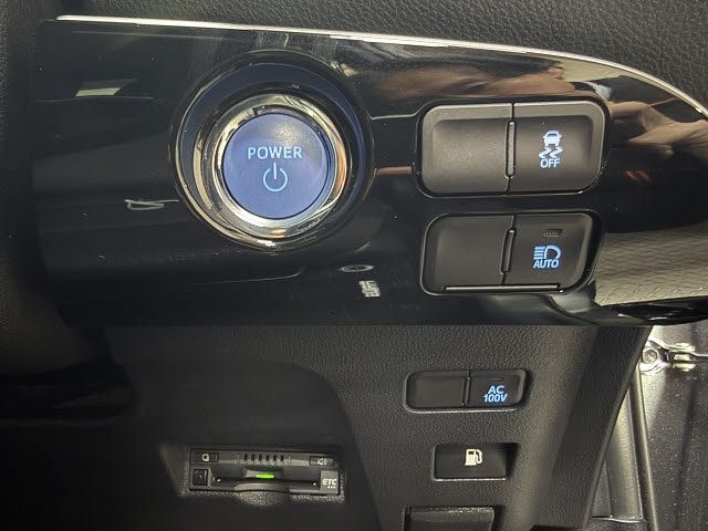 TOYOTA PRIUS 2020 Image 31