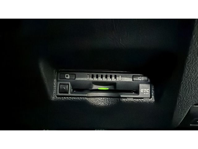 TOYOTA PRIUS 2020 Image 31