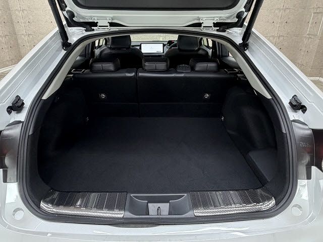 TOYOTA PRIUS PHV 2023 Image 31