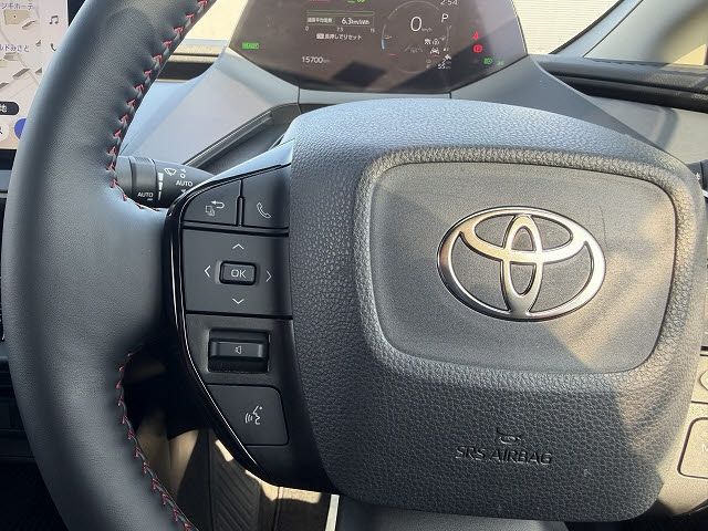 TOYOTA PRIUS PHV 2023 Image 31