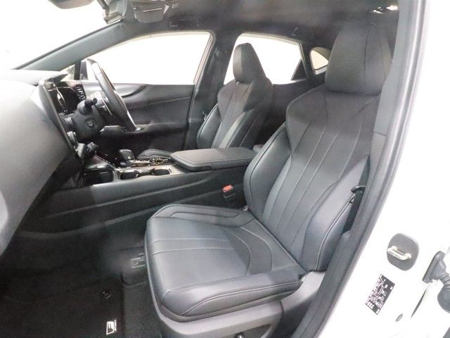 TOYOTA LEXUS NX350 AWD 2024 Image 31