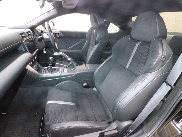 TOYOTA GR86 2025 Image 31