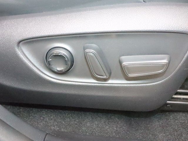 TOYOTA HARRIER 2WD 2021 Image 31