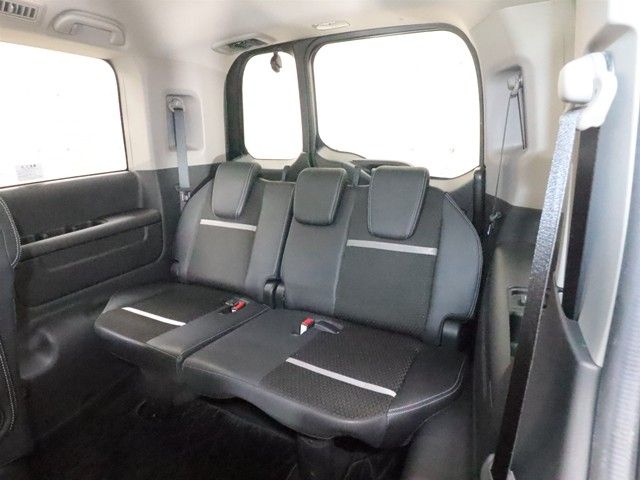 HONDA STEPWAGON E:HEV SPAD 2021 Image 31