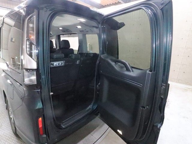 HONDA STEPWAGON E:HEV SPAD 2021 Image 31